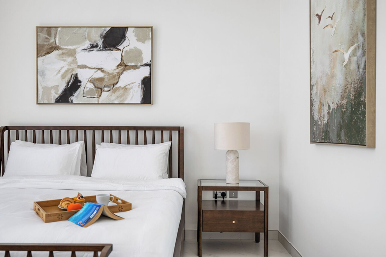 Room 3, Refined 2BR Apartment District One MBR, Dubai