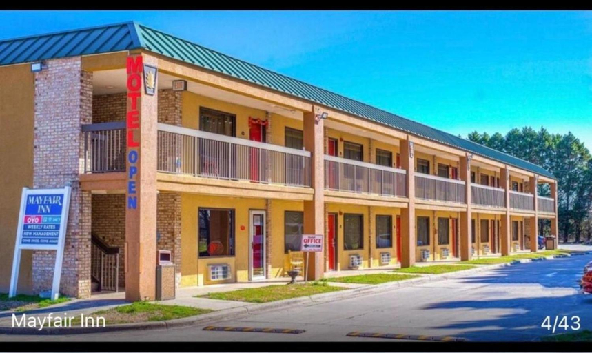 Exterior & Views, Mayfair Inn, Martin