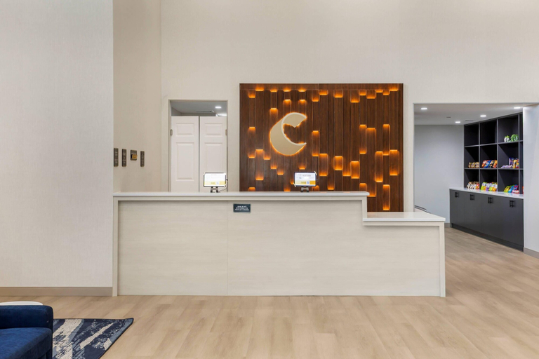 Lobby 5, Comfort Suites Central Valley - Woodbury, Orange