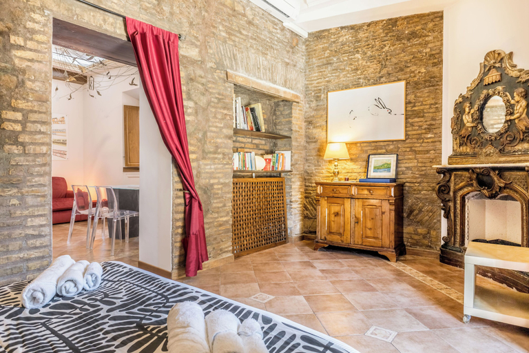 Room 4, Dimora Storica del Biscione by Ghor, Rome