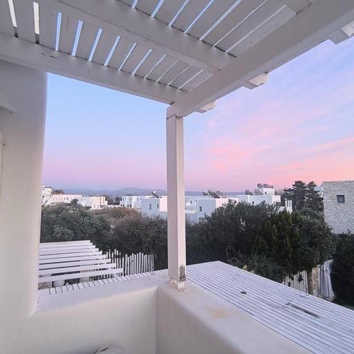 Property grounds 5, THEROS CASA LOGARAS, South Aegean