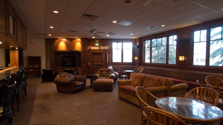 Others 5, Park City Hostel, Summit