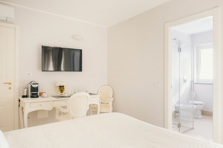 Bedroom 4, VILLA AGA, Savona