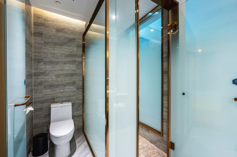 Bathroom 3, LANOU Hotel Hubei Xiaogan Xiaonan District Wanda Plaza, Xiaogan