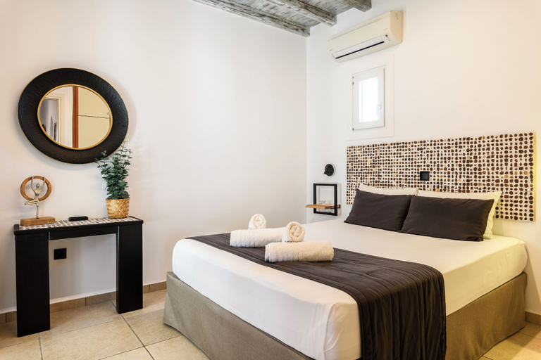 Room 3, Aurora Mykonos Villas 4, South Aegean