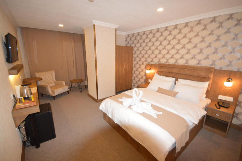Bedroom 2, Arsisa Hotel, Avcılar