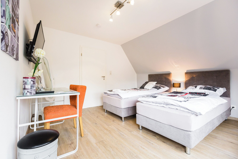 Bedroom 3, MY Messe & Business Home Refrath, Rheinisch-Bergischer Kreis