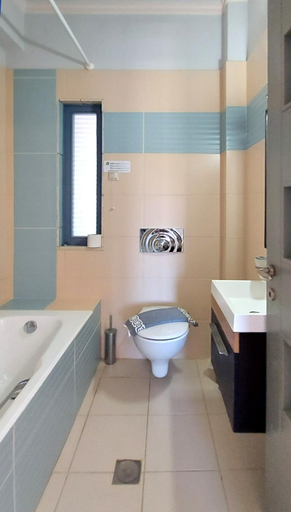 Bathroom 1, Thealia, Crete