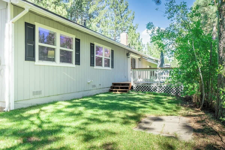 Exterior 5, Truckee Mountain Retreat Family Friendly 3BR 2BA, Nevada