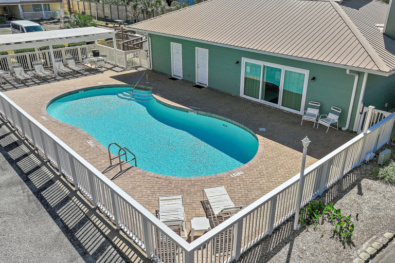 Sport & Beauty 5, St. Martin Beachwalk Villas 231, Okaloosa