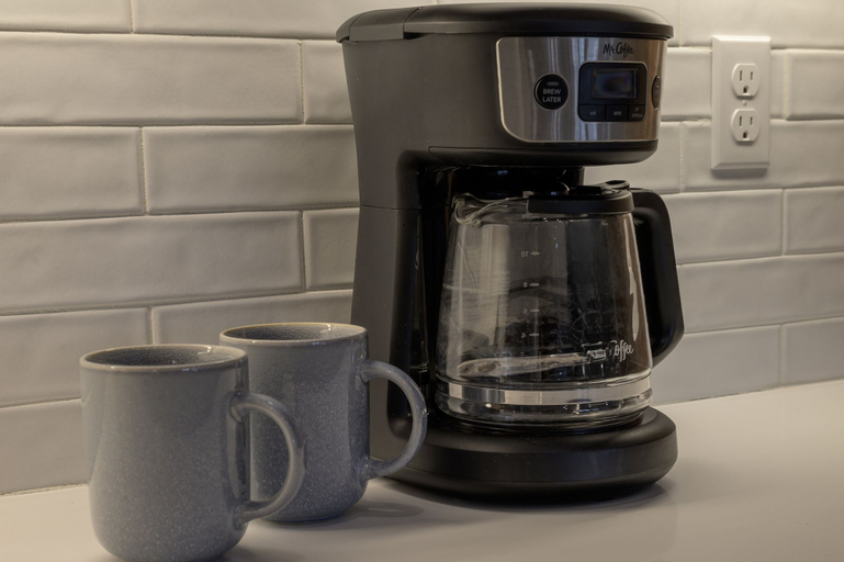 Coffee and/or coffee maker, 90 Hay Meadow 4 Bedroom Townhouse by RedAwning, Grand