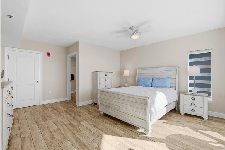 Room 4, Dimucci Tower 404, Volusia