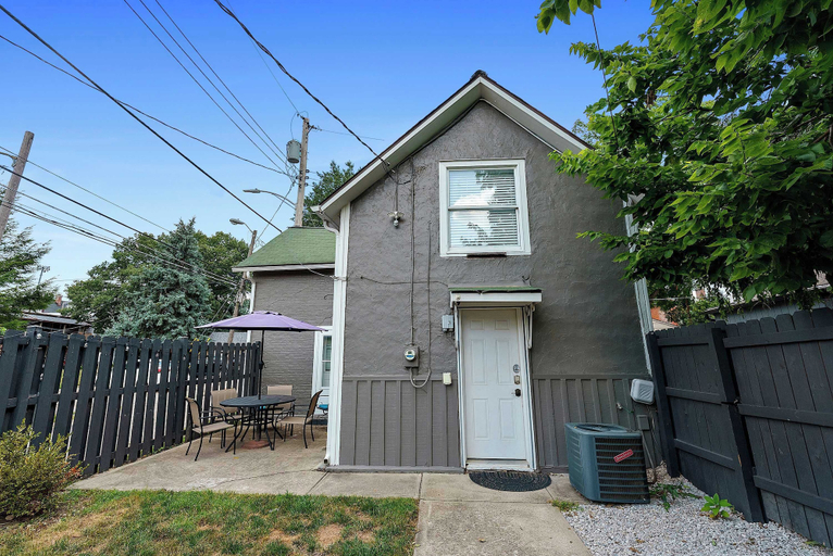 Exterior 5, Contemporary German Village: 3, Franklin