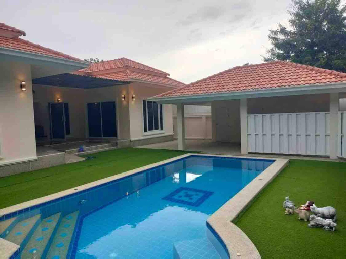 Swimming pool 2, The Natphop pool villa Meeting Pool Villa, Cha-Am