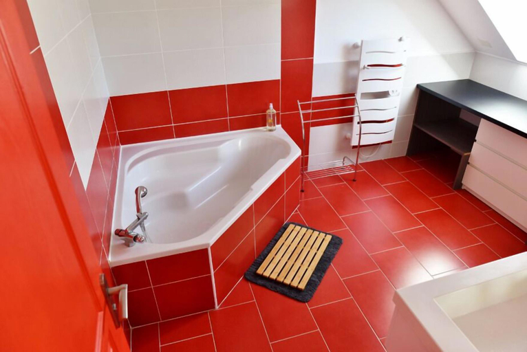 Bathroom 2, Chambres d'hotes - Chez Clo & Tonio, Côtes-d'Armor