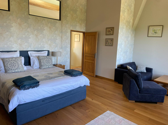Bedroom 2, Les Yourtes de Provence, Gard
