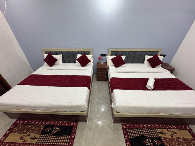 Room 2, Shri Guru Kripa Dham, Mathura