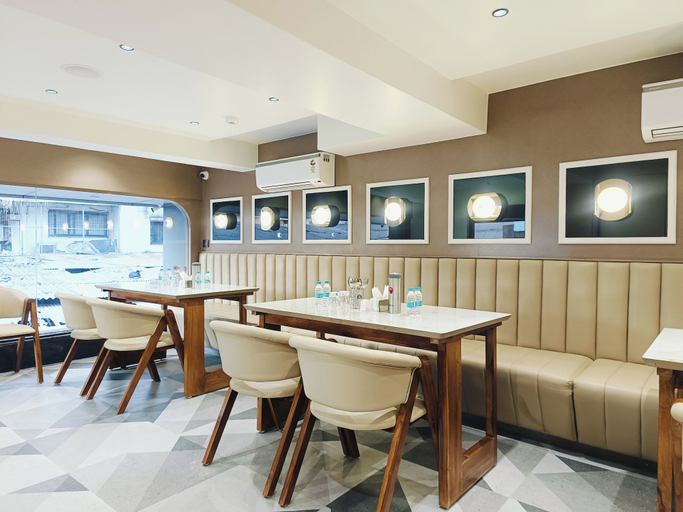 Dining 3, Hotel Maskan Surat, Surat