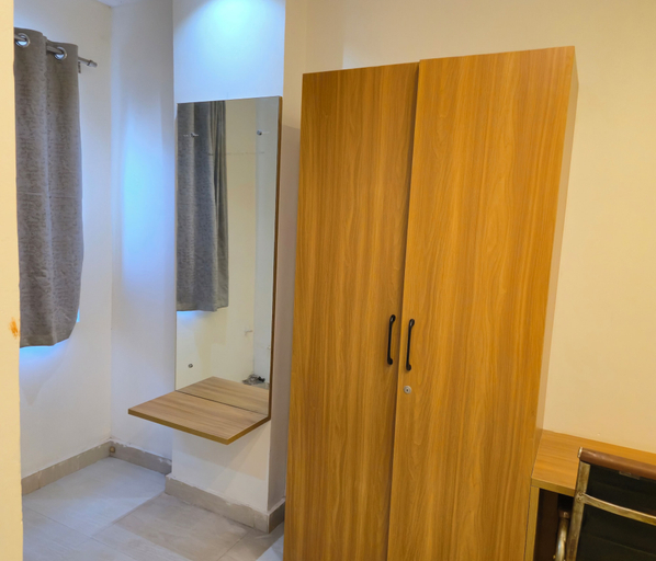 Room 3, Hotel Venkteshwar, Yadgir