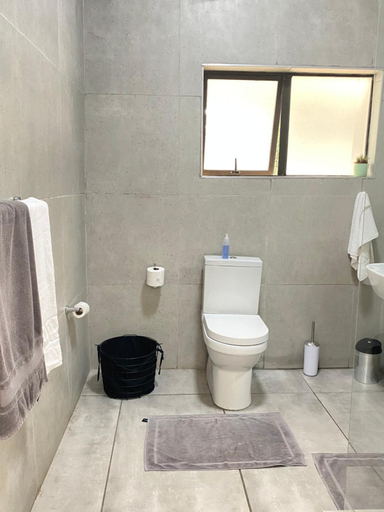 Others 3, 63 Lodging Villa, Bojanala