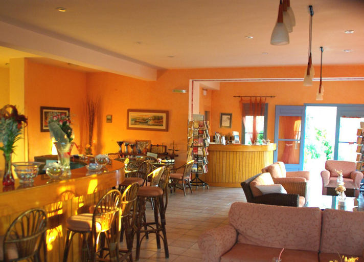 Food & Drinks, LASSIA STUDIOS, North Aegean