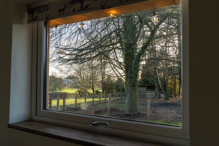 Room 5, Rose Hideaway, Gloucestershire