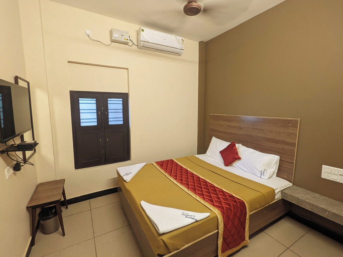 Room 2, Nathan Residency, Tiruchirappalli