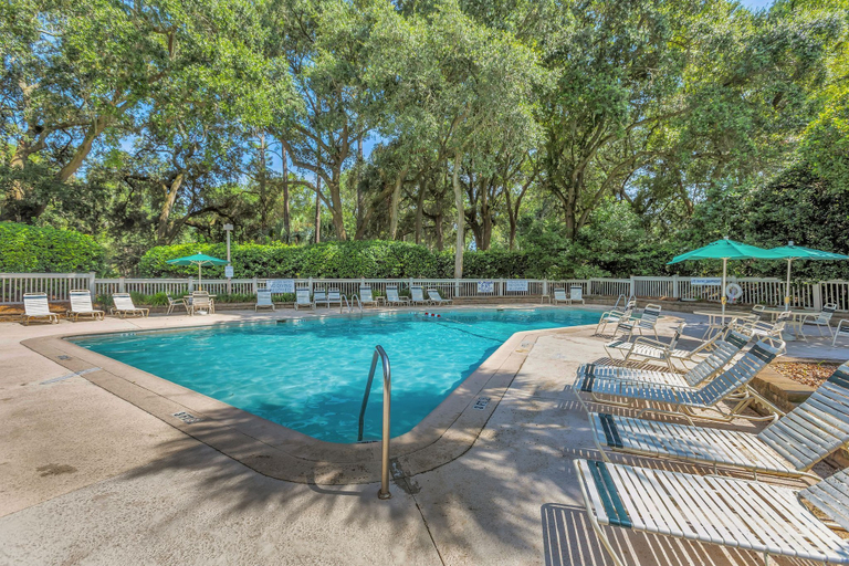 Pool 2, 184 Twin Oaks at The Sea Pines Resort, Beaufort