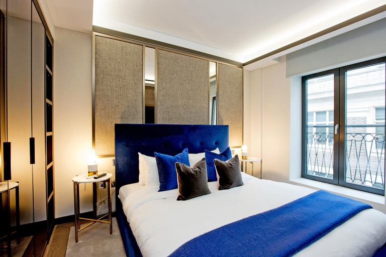 Bedroom 2, 1-bed Executive Apt 414, London