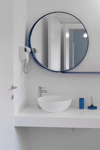 Bathroom 2, Ca Cianfer, Bergamo