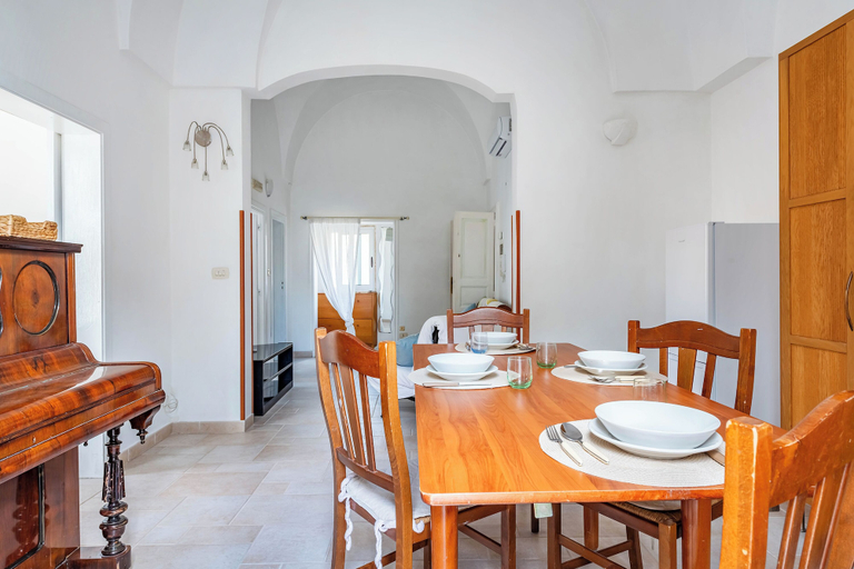 Dining 5, Pianista Home in Fasano City, Brindisi