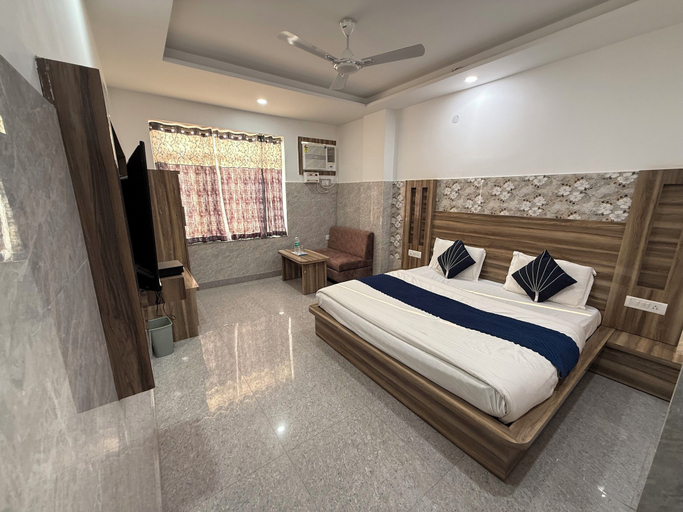 Room 3, The Srishti Inn, Reasi
