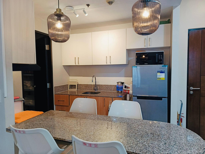 Kitchen 4, Modern 2-bedroom Condo in Vibrant Araneta City, QC, Quezon City