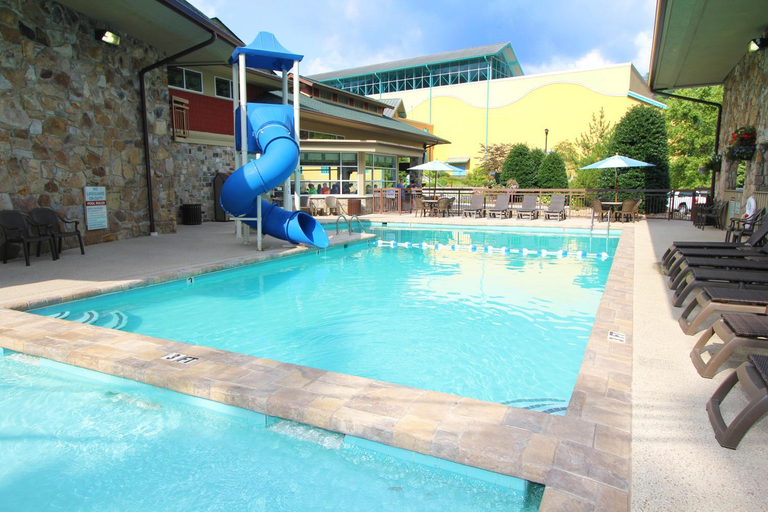 Sport & Beauty, Greystone Lodge on the River, Sevier