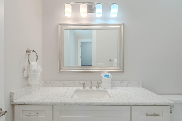 Bathroom 2, Punta Rassa Pointe, Lee
