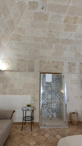 Others 4, La Casa del Tartufaio, Matera