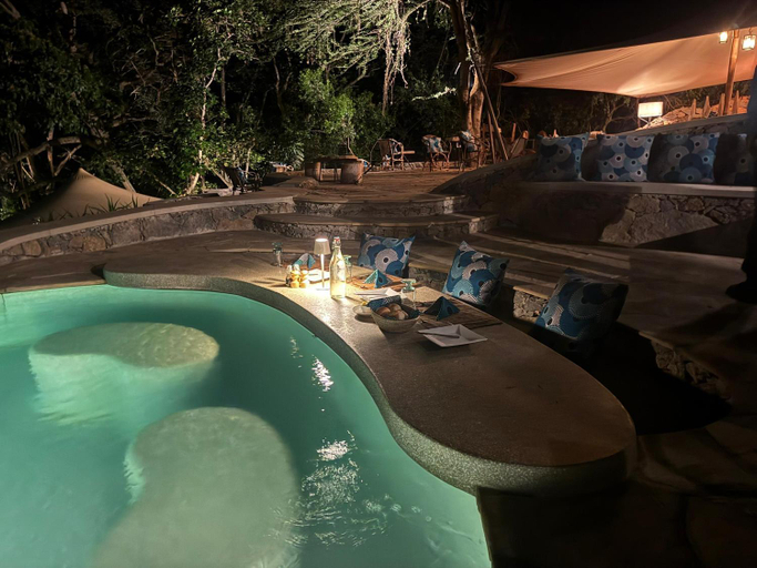 Sport & Beauty 3, Dolly Farm & River Camp, Luxury Tents, Meru