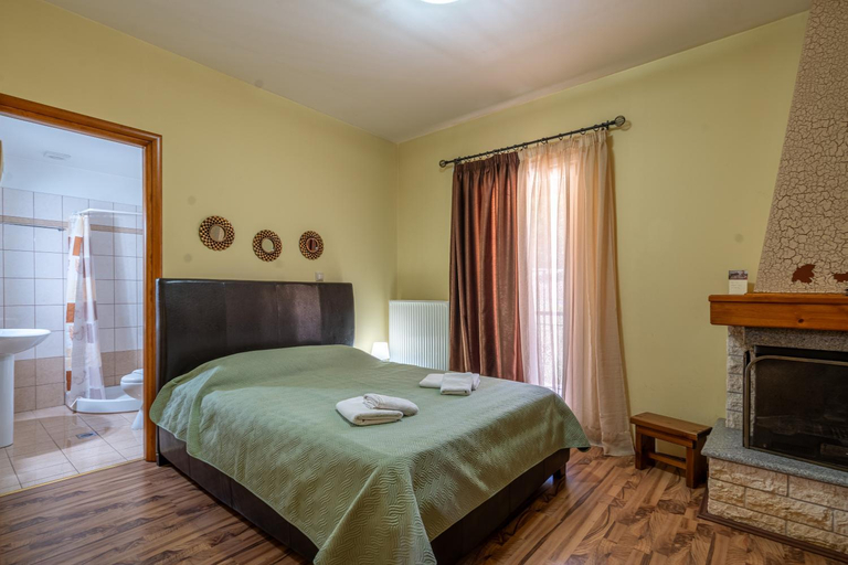 Bedroom 2, Ageri, Central Greece