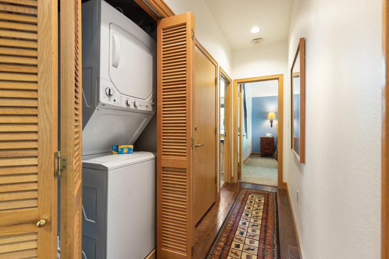 Interior 3, 2708 Chateaux Dmont 3 Bedroom Condo, Summit