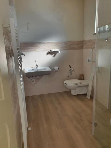 Bathroom 5, Villa Alta Langa, Cuneo