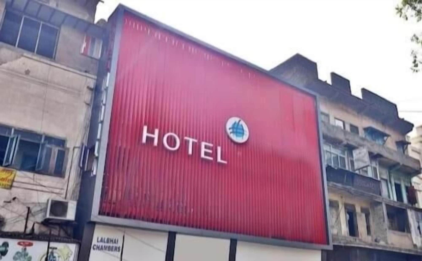 Exterior & Views, Hotel Manila, Ahmadabad