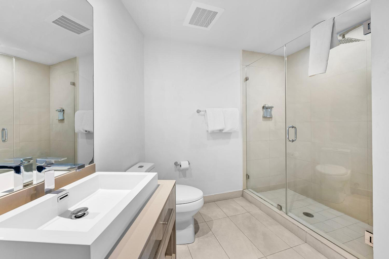 Bathroom 5, Lyfe Resort & Residences, Broward