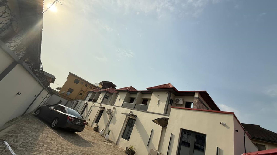 Exterior 5, Moz One Executive Guest Rooms-Amorè, Ikeja