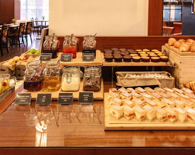 Food & Drinks 3, Sheraton Moscow Sheremetyevo Airport Hotel, Northern