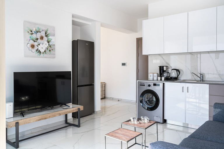 Interior 4, Marble - Studio & Balcony in Larnaca, Larnaca