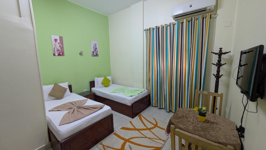 Bedroom 2, Golden Star Hotel, 'Abdin