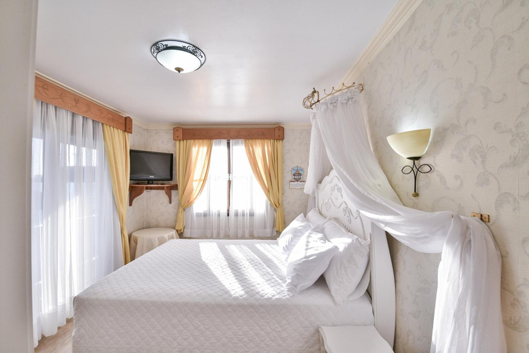 Bedroom 3, Hotel Tirol, Treze Tílias