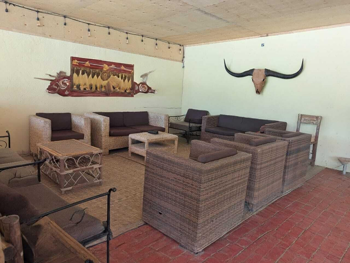 Interior, Voyager's Center, Busongora