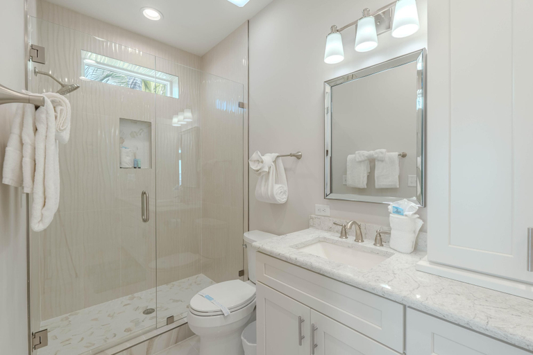 Bathroom 4, Punta Rassa Pointe, Lee