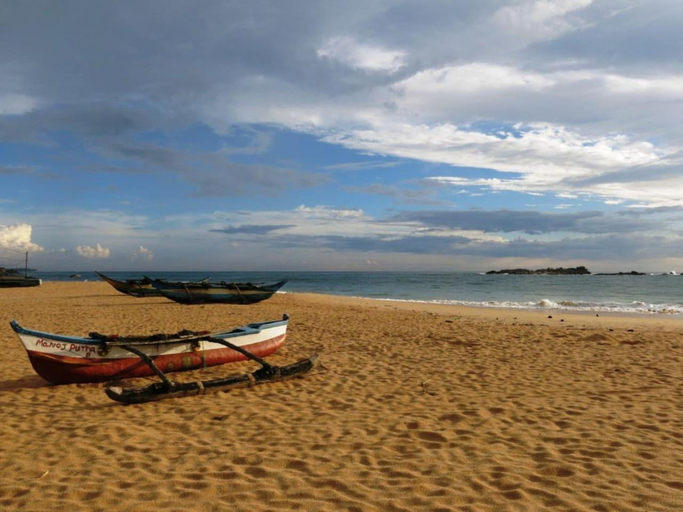 Others 3, Villa Beach Road Ambalangoda, Balapitiya